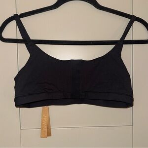 SKIMS Black Adaptable Sports Bra